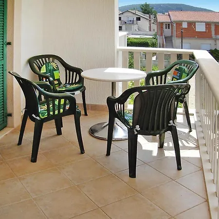 Fortuna In Pirovac, Close To The Seabeach Apartment *